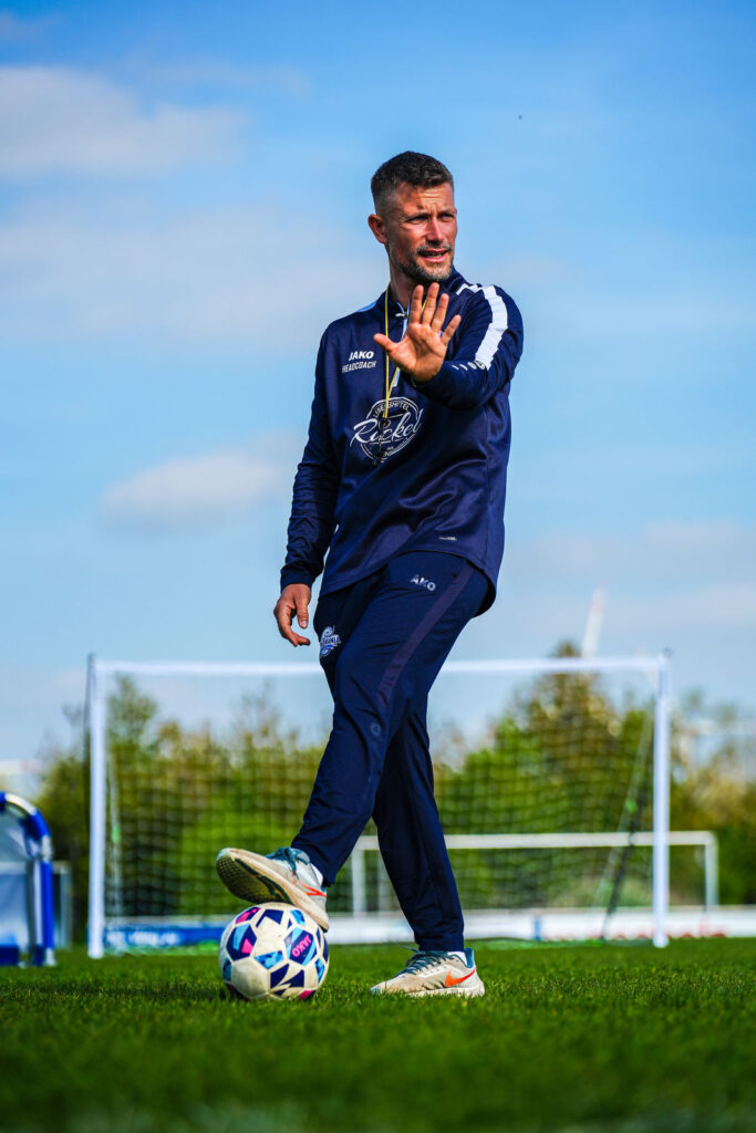 movemania ballschule andre trainer fussball